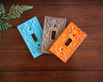 Light Switch Plate / Light Plate Cover / Cast Iron Metal Switchplate / Pick Color and Finish / Fleur de lis Pattern/ Toggle Cover