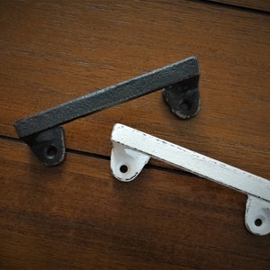 Griff für Kommode, Schublade, Schrank / Gusseisen Handbemalte Hardware / Antikes Weiß oder Wählen Sie Farbe / Metallgriff für die Aktualisierung von Möbeln