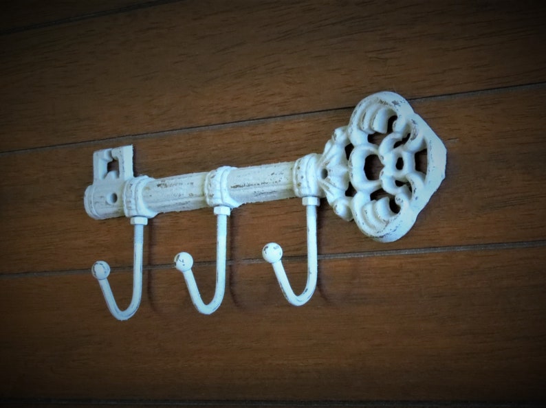 Light Grey Shabby Chic Key Holder / Or Pick Color / Skeleton Key Rack / Rustic Key Hanger / Metal Key Holder / Kitchen Foyer Entrance Hook image 2