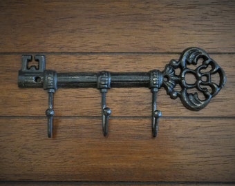 Key Holder / Skeleton Key Rack / Cast Iron Wall Hook / Key Hanger / Foyer Entrance Farmhouse / Black or Pick Your Color / Housewarming Gift