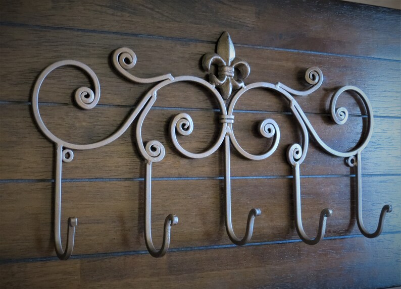 Large Iron Scrolled Fleur de Lis Wall Hook Rack / Aged Copper or Pick Color / Coat Key Umbrella Leash Towel Hanger / Jewelry Organizer image 2