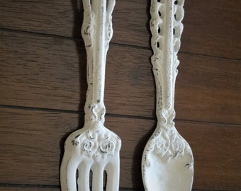 Fork and Spoon Wall Art / Antique White Or Pick Color / Large Oversized Utensils / Metal Wall Decor / Kitchen Dining Room Farmhouse Wall Art