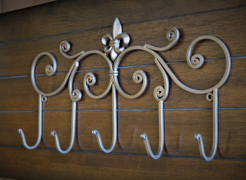 Large Iron Scrolled Fleur de Lis Wall Hook Rack / Aged Copper or Pick Color / Coat Key Umbrella Leash Towel Hanger / Jewelry Organizer image 3