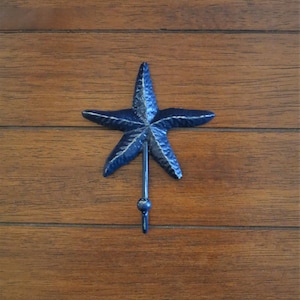 Starfish Wall Hook / Metal Wall Hanger / Metal Hook / Beach Cottage Chic / Robe Jewelry Scarf Hanger / Navy Blue or Pick Color /Sea Accent