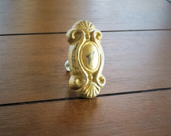 Metal Dresser Knobs / Antique Gold or Choose from 40+ Colors / Retro Vintage Style Dresser Drawer Pulls / Furniture or Cabinet Door Pulls