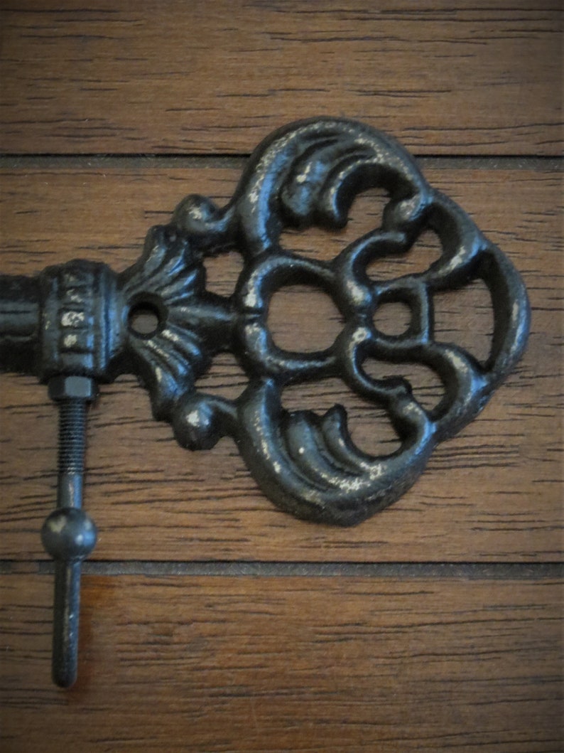 Key Holder / Skeleton Key Rack / Cast Iron Wall Hook / Key Hanger / Foyer Entrance Farmhouse / Black or Pick Your Color / Housewarming Gift image 4