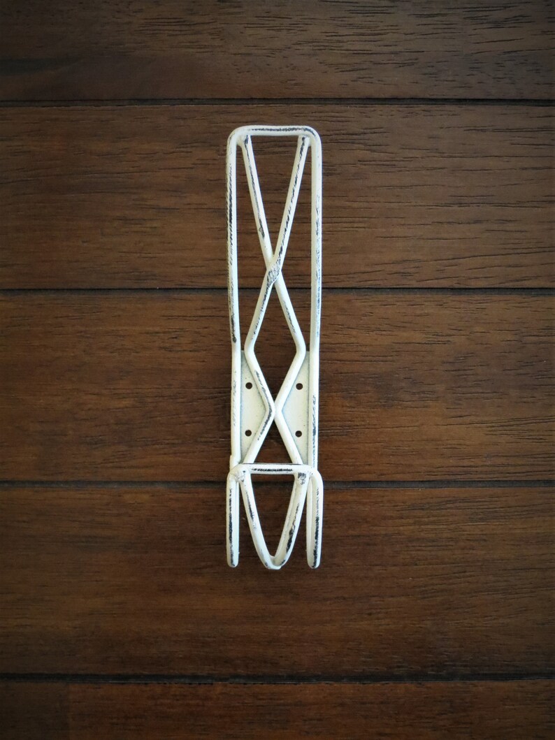Jewelry Hook Country Vintage Decor Keys Coat Farmhouse Wall Hook Wire Design Antique White or Pick Color Metal Wall Hanger Towel