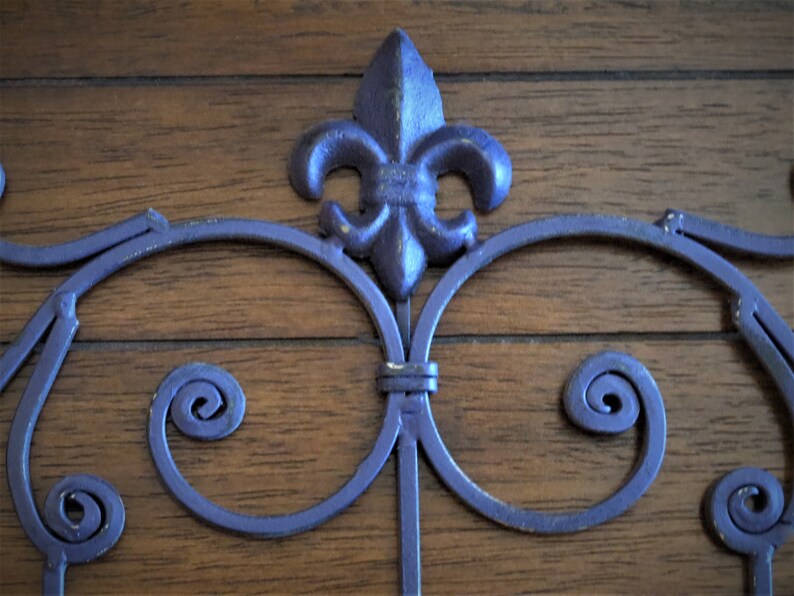 Wrought Iron Wall Hook Rack Purple or Pick Color Fleur de lis Metal Decor Coat Rack Bathroom Towel Hanger Large Entrance Hook
