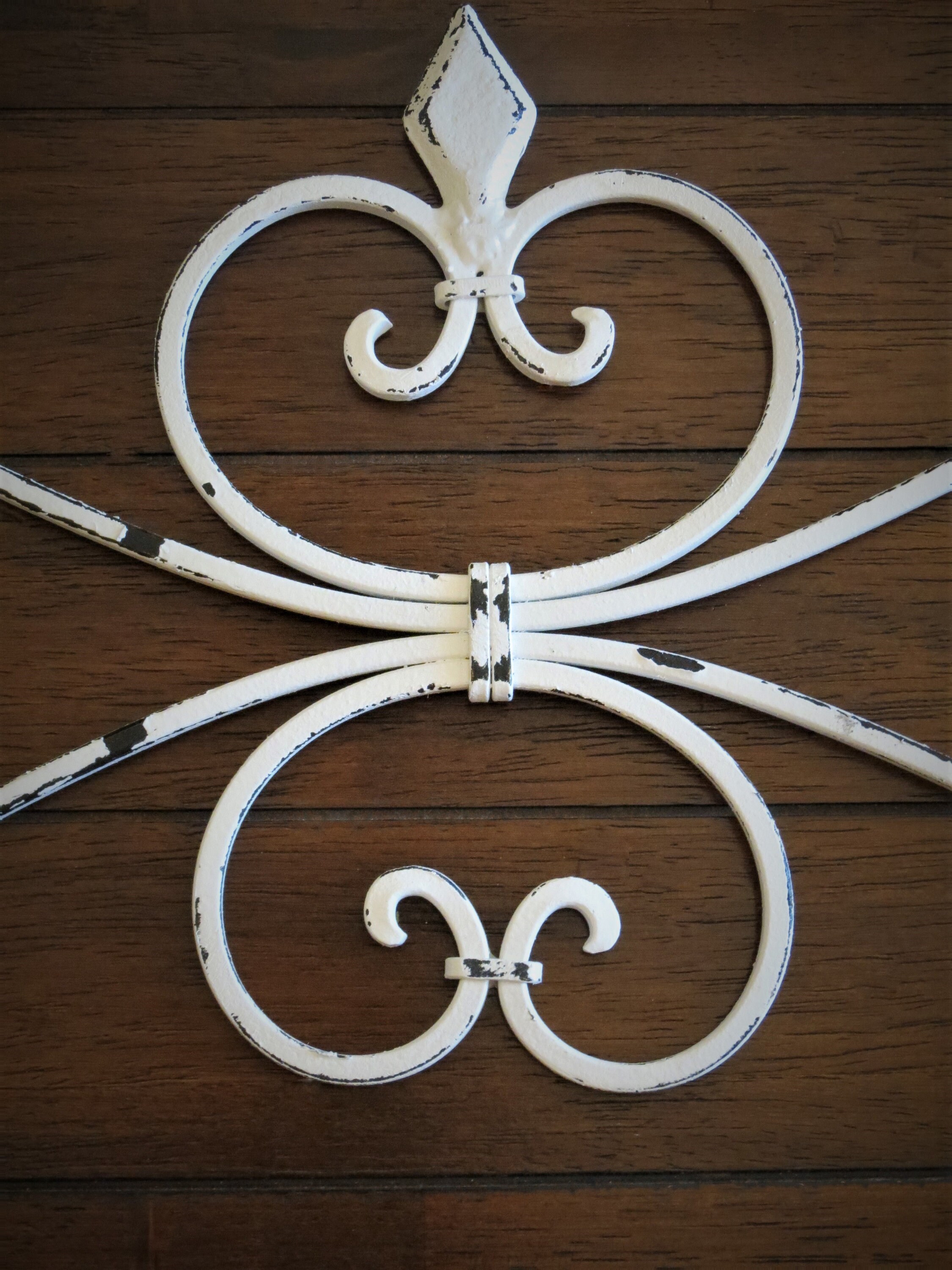 Fleur De Lis Metal Wall Art / Scrolled Metal Wall Decor / | Etsy