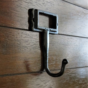 DIY Wall Hanger / Metal Cast Iron / Oil Rubbed Bronze or Pick Color / Foyer Entrance Mudroom Key Hat Coat Hook / Bathroom Towel Hanger
