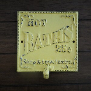 Shabby Chic Badhaken / Gusseisen Schild / Handtuchhaken / Warmes Gelb oder Farbe wählen / Metall Wandhaken / Badezimmerhaken / Vorrichtung