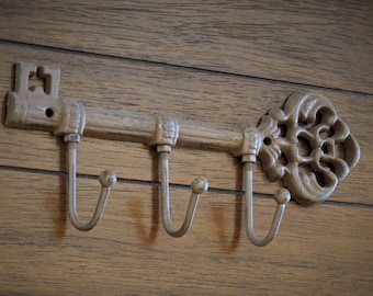 Chestnut Color Key Holder / Or Pick Your Color / Skeleton Key Rack / Cast Iron Wall Hook / Vintage Rustic Wall Decor Farmhouse / Key Hanger