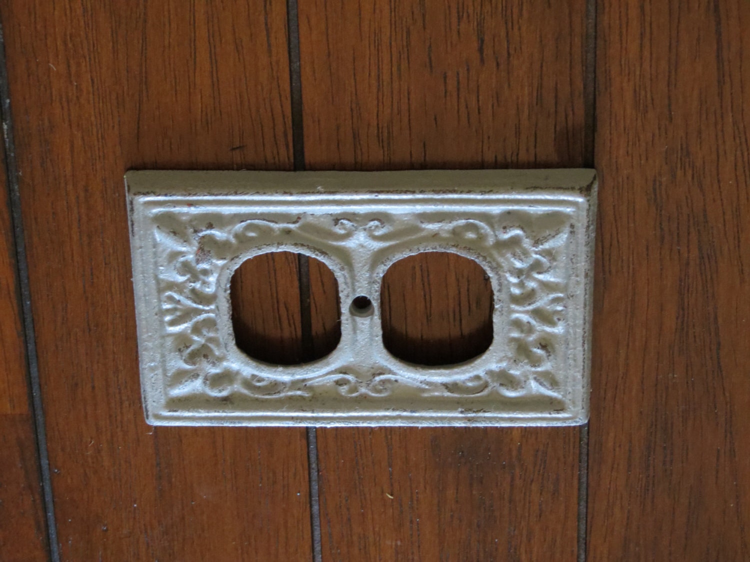 Light Grey Decorative Electrical Outlet Plate /Plugin Cover/ Etsy