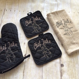 Personalized Kitchen Towel, Oven Mitt and Pot Holders