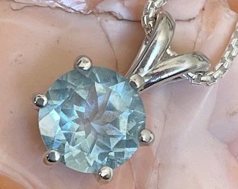 Natural Aquamarine Pendant - Sterling Silver Pendant - Natural Aquamarine Necklace