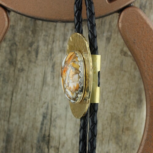 Spiny Oyster & Bronze shops Bolo Tie - Western Bolo Tie -Cowboy Bolo Tie Necklace - Brass Bolo Tie