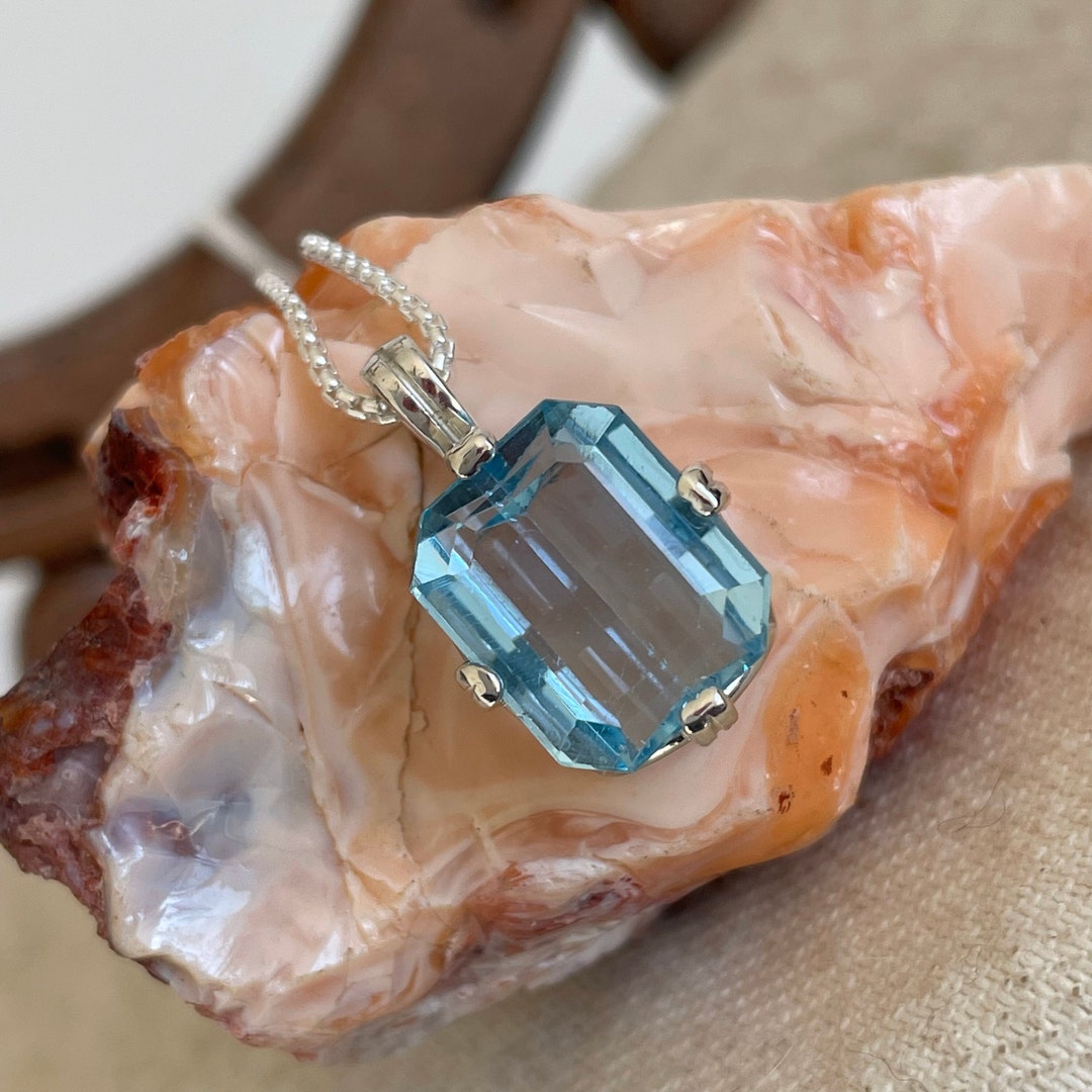 Handmade, Sterling Silver With Natural Sky Blue Topaz Pendant Necklace ...
