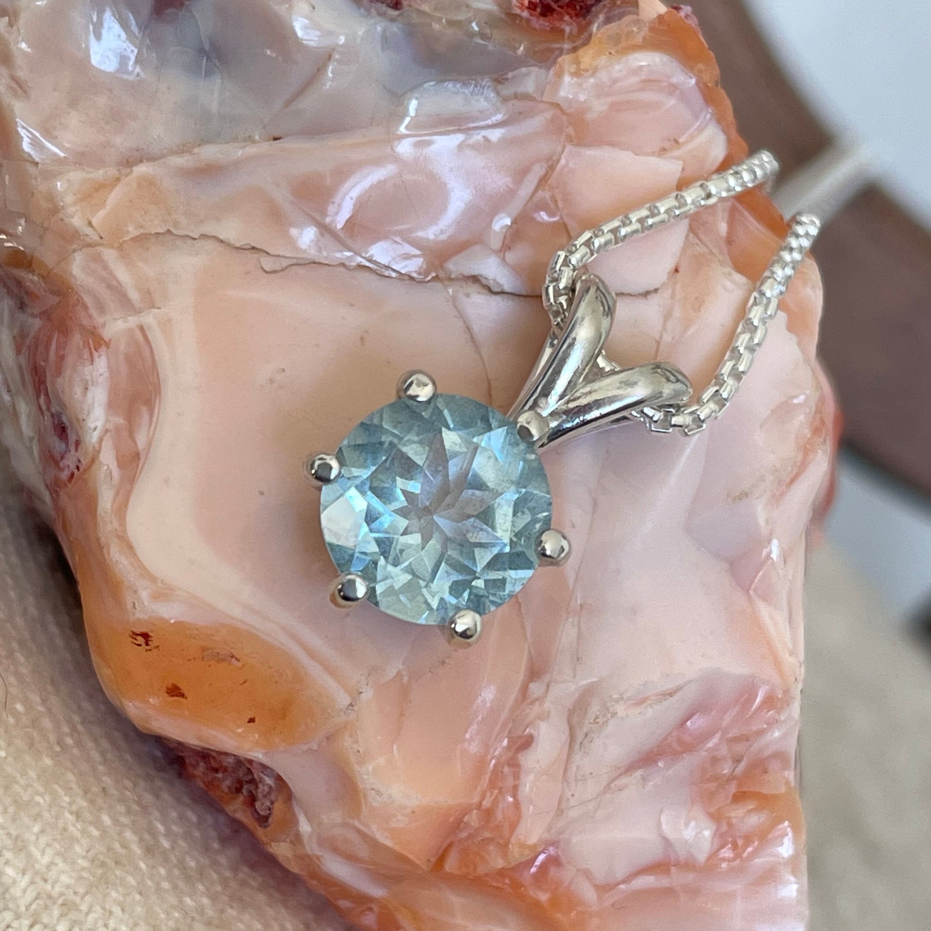 Natural aquamarine jewelry deals