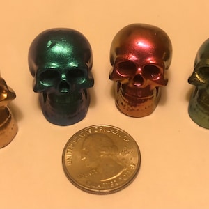 Resin small skull one inch halloween decor
