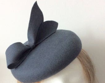 100% Merino Wool Fascinator Hat - Charcoal Gray Bow hat, pillbox hat, round wool fascinator