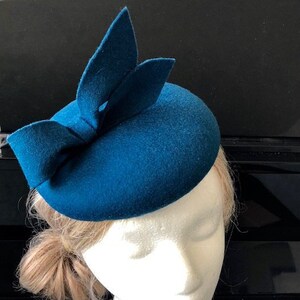 Fascinator hat shop clearance