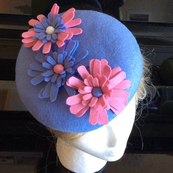 Wool Fascinator Hat - Periwinkle pink daisy flowers hat, pillbox hat, round wool fascinator