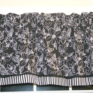 Black White Floral Valance – 17&quot;x81&quot; Curtain – Large Flower Drapery – Handmade Window Treatment – Custom Size Option Drapes Home Décor