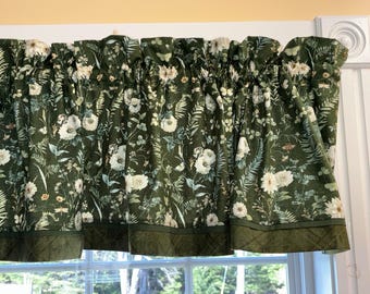 Green Floral Valance Curtain, Dark Green Botanical Window, Cottagecore Kitchen Curtain, Farmhouse Window Treatment, Handmade Rustic Decor