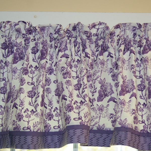 Lambrequin blanc violet Meadowlark Windham Fabrics Rideaux floraux 17 x 44 po. Habillage de fenêtre Dressing rideaux Décoration d'intérieur Travaux personnalisés