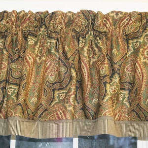 Green Paisley Valance 17x54 – Swavelle Cliffside Drapery – Red Beige Window Curtain Topper – Custom Rod Pocket Valance Custom Orders