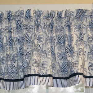 Blue White Pineapple Valance 17x44 – Michael Miller Curtain – Kitchen Window Topper Handmade Dressing Drapes Home Décor Custom Jobs