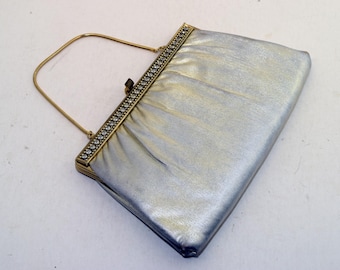 Cartera de mano vintage de Harry Levine con asa colgante en lamé dorado brillante, diamantes de imitación y metal dorado, de HL, de los años 70, con monedero adjunto