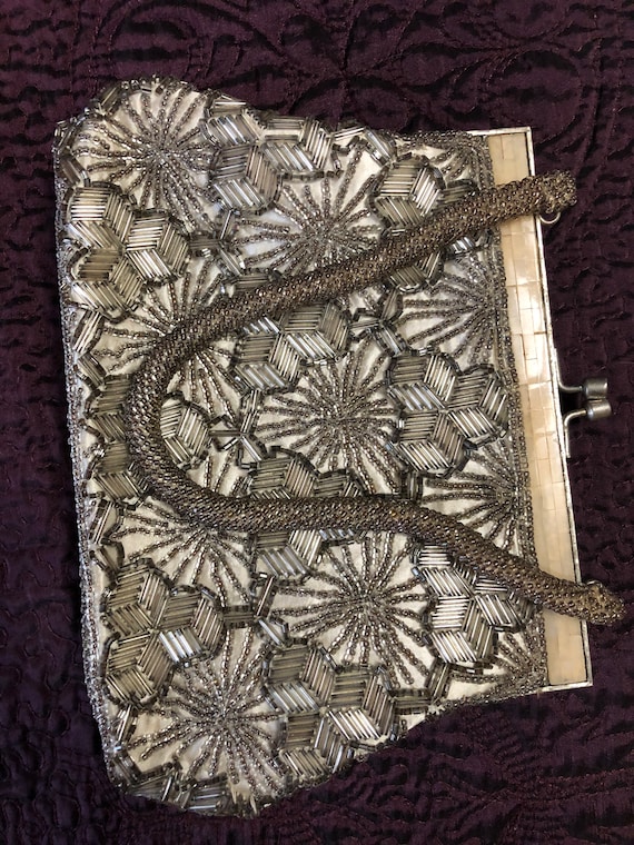 Vintage Beaded Satin Silver and Cream Purse - image 4