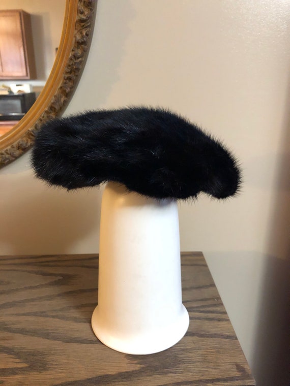 1950's Vintage Dark Brown Fur Juliette Cap Hat - image 3