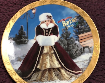 Wesołych Świąt Barbie firmy Mattel – talerz kolekcjonerski z limitowanej edycji z 1996 r.
