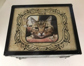 Customized stained glass pet memory box