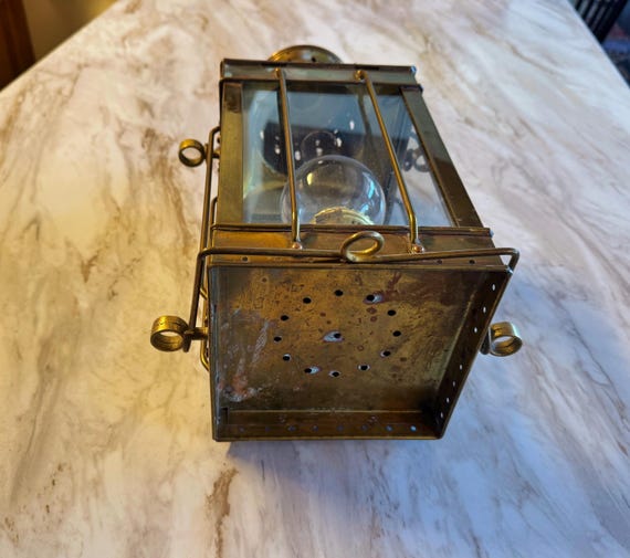 BRASS CARGO LIGHT No. 3954, Great Britain 1939, Vintage Oil Lamp