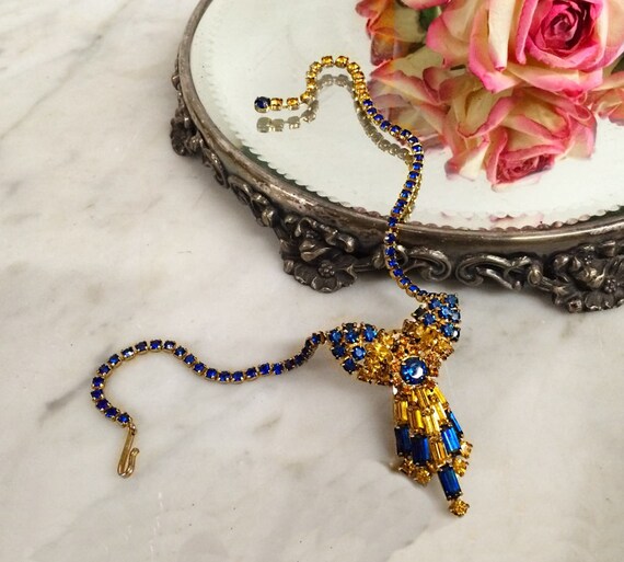 175.00 ART DECO RhiNESTONE BOW NeCKLACE, BlUE and