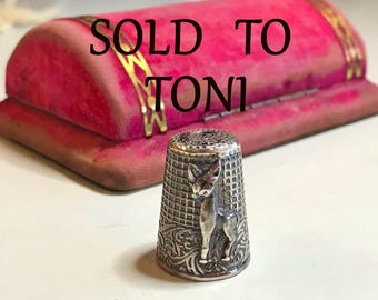 STERLING DeeR THIMBLE, Vintage SeWING NoTions CoLLECTiBLES, Mother's Gift, 1"