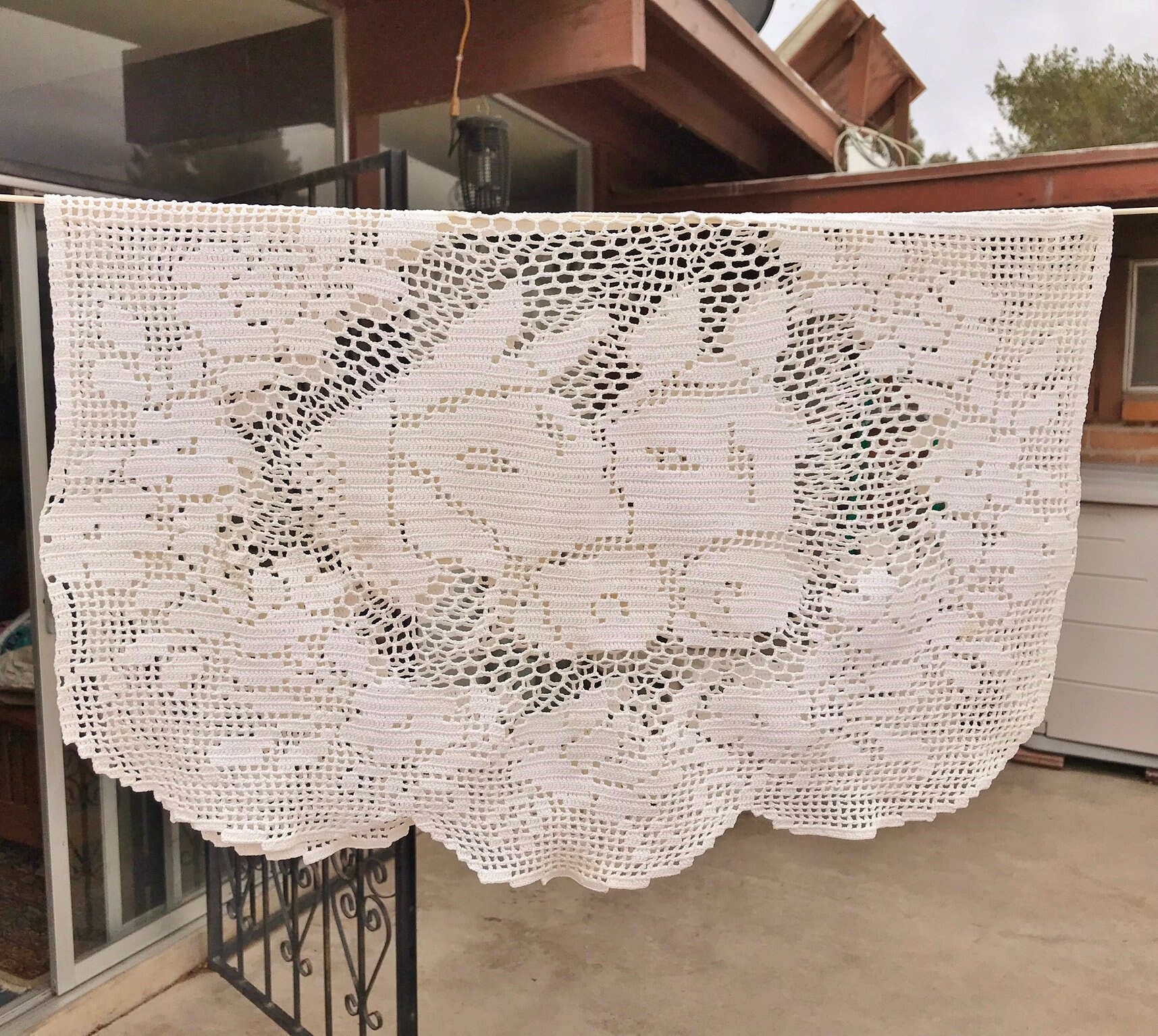 45.00 COUCH DOILY ANTIMACASSAR hORSEs doily FurNiTURE Etsy