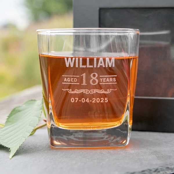 Name Birthday Bourbon Glass - Personalised Engraved Initials Birthday Scotch Whiskey Glass Present Gift 18th 21st 30th 40th 50th