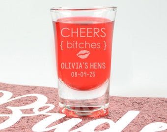 Personalised Wedding Shot Glass – Engraved 57ml Glass for Bride, Bridesmaid or Bachelorette – Custom Hen’s Party Gift