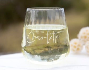 Personalised Stemless Wine Glass – Engraved Ribbed Premium European Glass – Custom Birthday Wedding Gift for Home Bar or Christmas