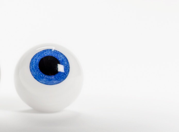 Paperweight Good'Eyes Etsy