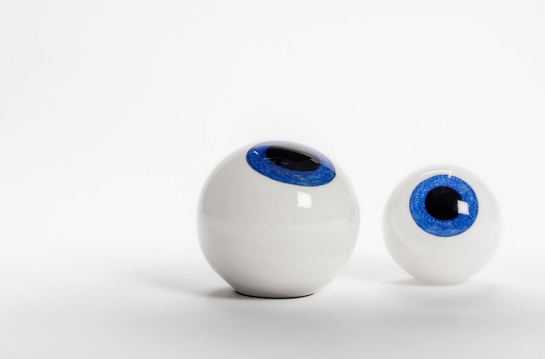 Paperweight Good'Eyes Etsy