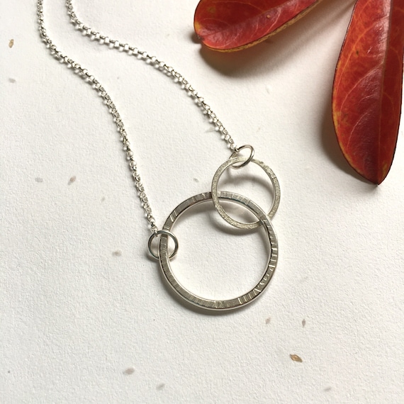 Silver Connecting Circles Necklace, silver jewellery, mother and daughter  necklace, interconnected circles, silver ring necklace