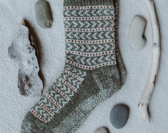Bonavista Socks Knitting Pattern - Oileánach Knits