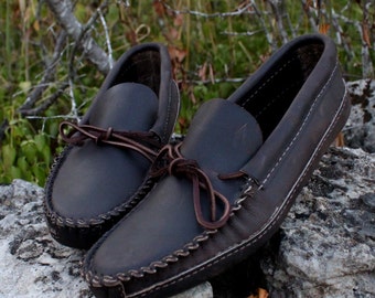 Mens Dark Brown Canoe Moccasins