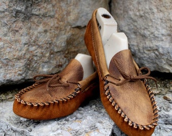Mocassins Minnetonka En Cuir Véritable - Marron Avec Franges, Taille Femme, Occasion