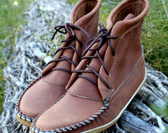 Mens Chocolate Brown 8" Boot with Canoe Sole